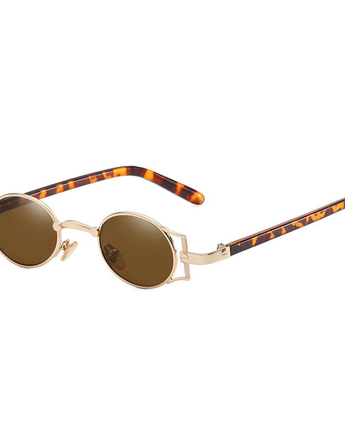 Load image into Gallery viewer, Steampunk Style Sunglasses, Personalized Style Sunglasses
