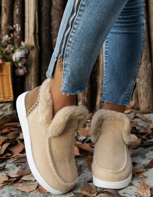 Load image into Gallery viewer, Furry Suede Round Toe Flat Sneakers
