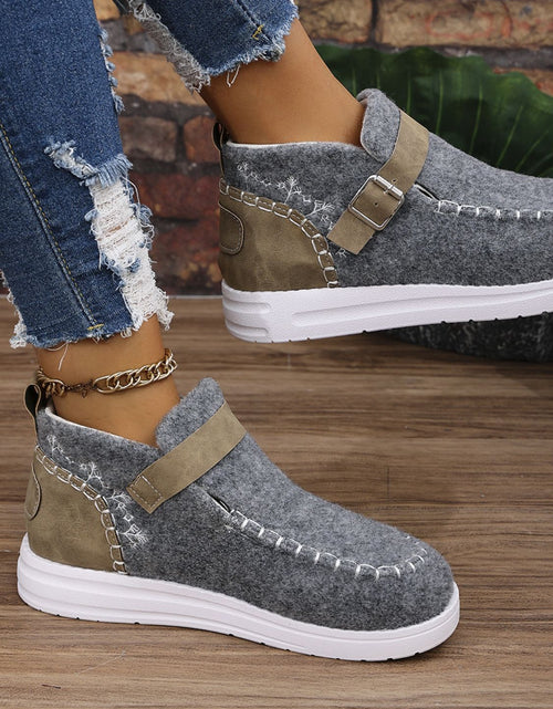 Load image into Gallery viewer, Contrast Round Toe Buckle Sneakers
