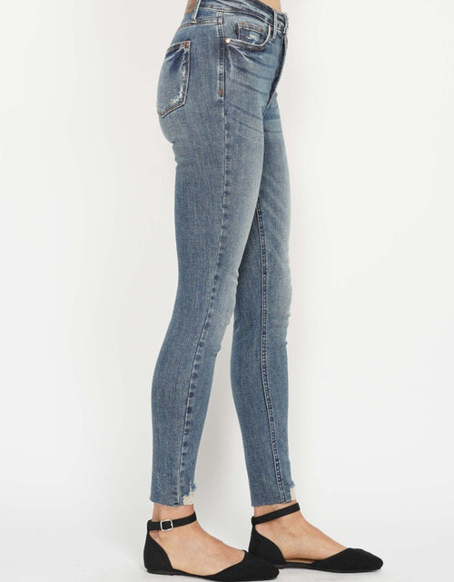 Load image into Gallery viewer, Judy Blue Full Size Tummy Control Vintage Wash Hem Destroy Skinny Jeans
