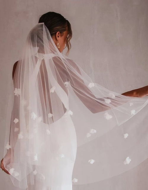 Load image into Gallery viewer, European And American Bride Wedding Veil
