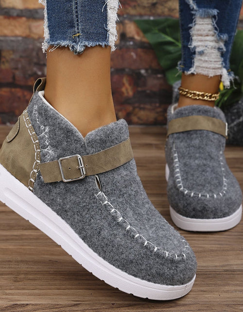 Load image into Gallery viewer, Contrast Round Toe Buckle Sneakers
