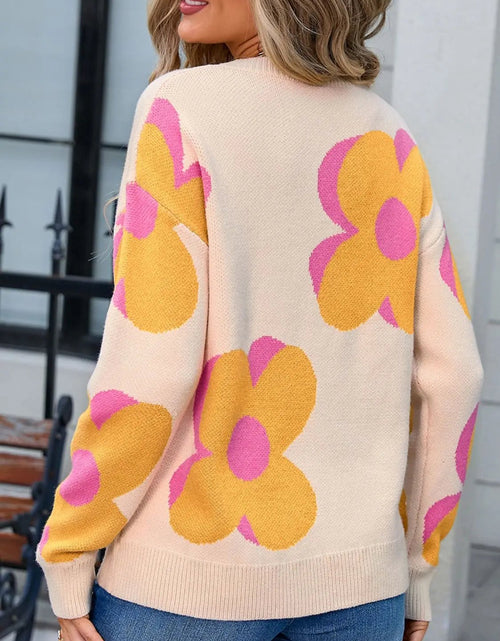 Load image into Gallery viewer, Angel Wings Flower Round Neck Long Sleeve Sweater 2668south
