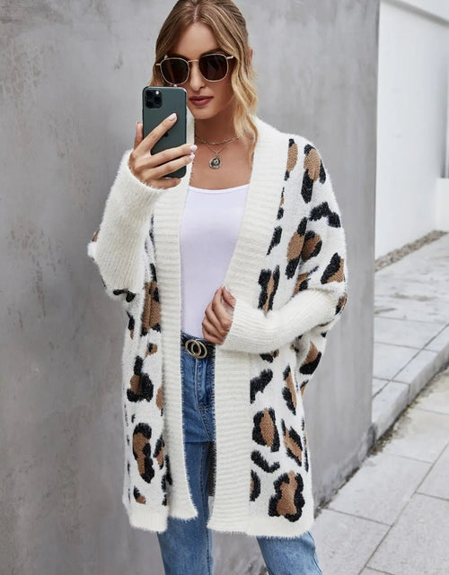 Load image into Gallery viewer, Angel Wings Leopard Pattern Fuzzy Cardigan 2668south
