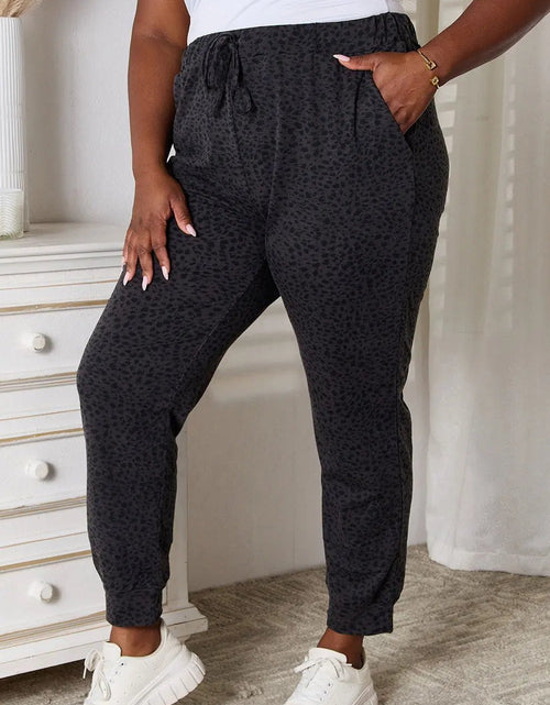 Load image into Gallery viewer, Basic Bae Leopard Print Joggers with Pockets 2668south
