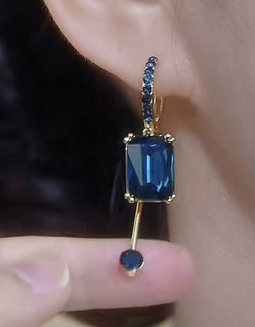 Load image into Gallery viewer, Blue Square Crystal Earrings Special-interest Design 2668south
