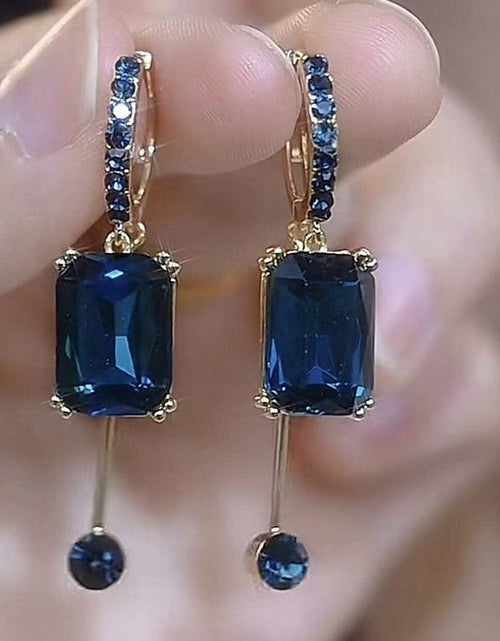 Load image into Gallery viewer, Blue Square Crystal Earrings Special-interest Design 2668south
