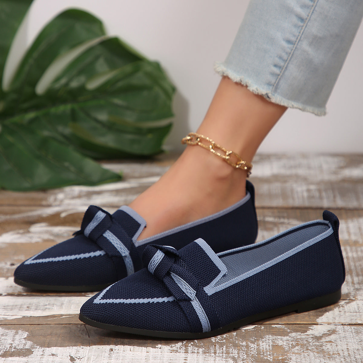 Bow Contrast Trim Point Toe Loafers 2668south