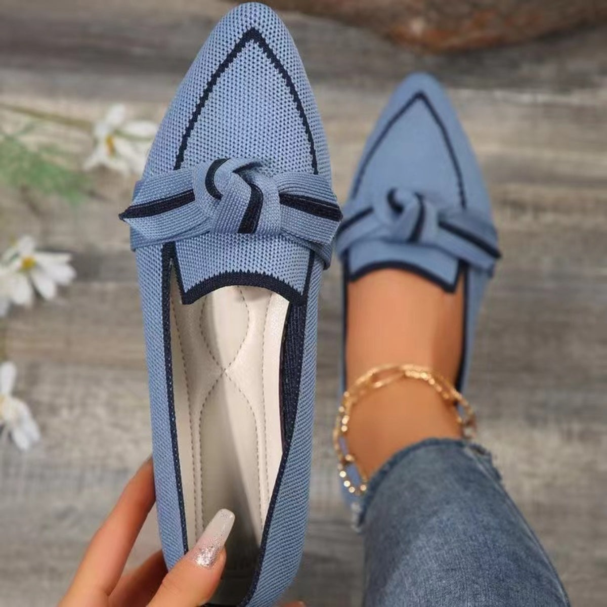 Bow Contrast Trim Point Toe Loafers 2668south