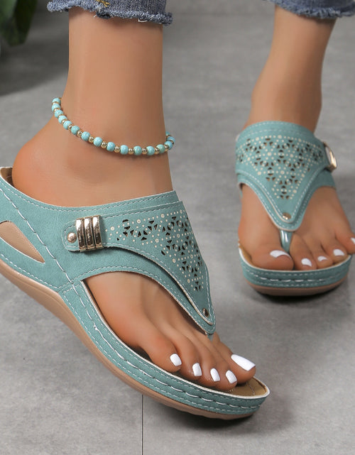 Load image into Gallery viewer, Cutout Toe Post PVC Sandals 2668south
