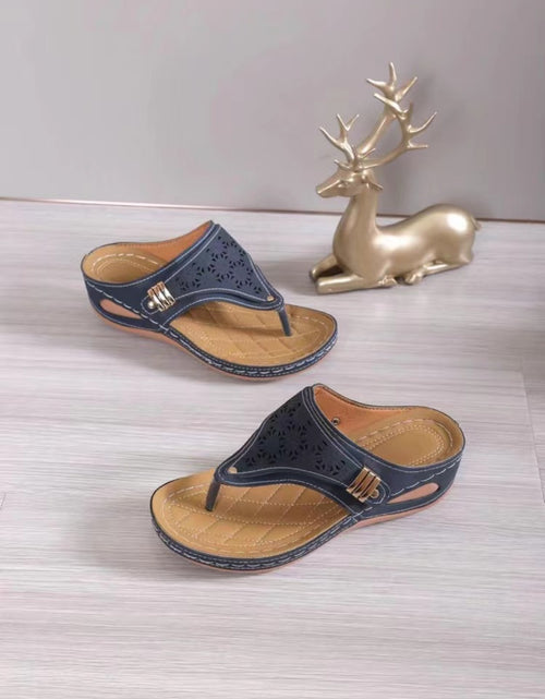 Load image into Gallery viewer, Cutout Toe Post PVC Sandals 2668south
