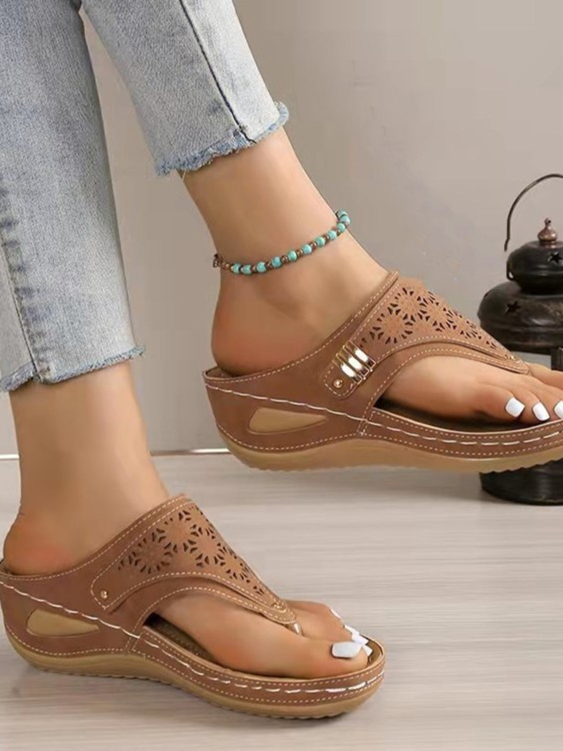 Cutout Toe Post PVC Sandals 2668south