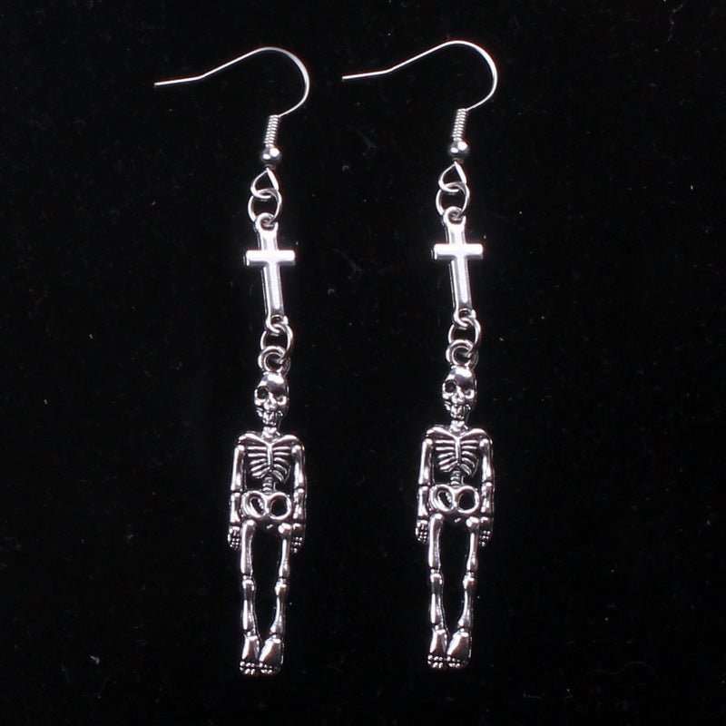 European And American Popular Exaggerated Gothic Skull Earrings 2668south