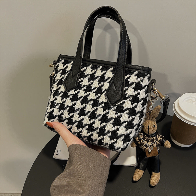 Fashion Houndstooth Shoulder Bags Portable Checkerboard Handbags All-match Messenger Bag Women Totes 2668south