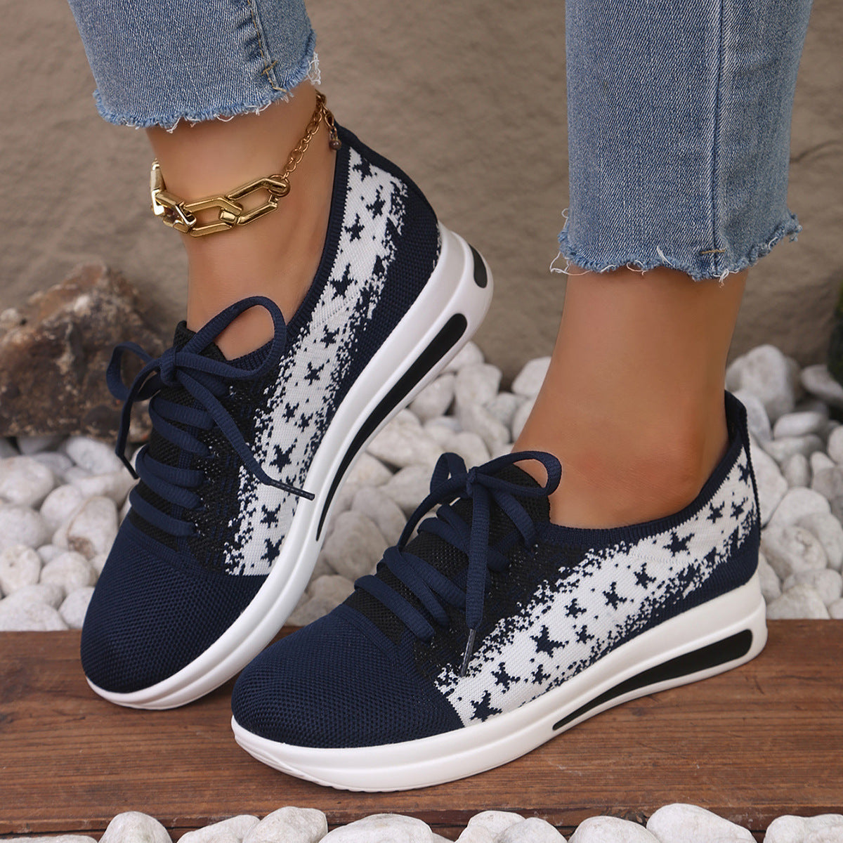 Fashion Lace-up Mesh Sneakers With Stars-printed Design Casual Thick Bottom Round Toe Flat Shoes For Women Non-slip Running Walking Sports Shoes 2668south