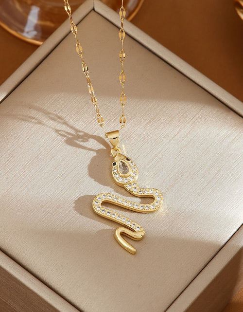 Load image into Gallery viewer, Fashion Personality Snake Necklace With Rhinestone Design Creative Sweater Chain Fall Winter Women&#39;s Clavicle Chain Jewelry 2668south
