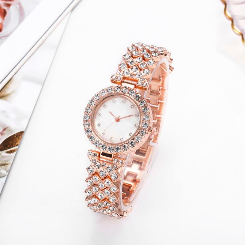 Fashion Simple Women's Quartz Watch Diamond Alloy 2668south