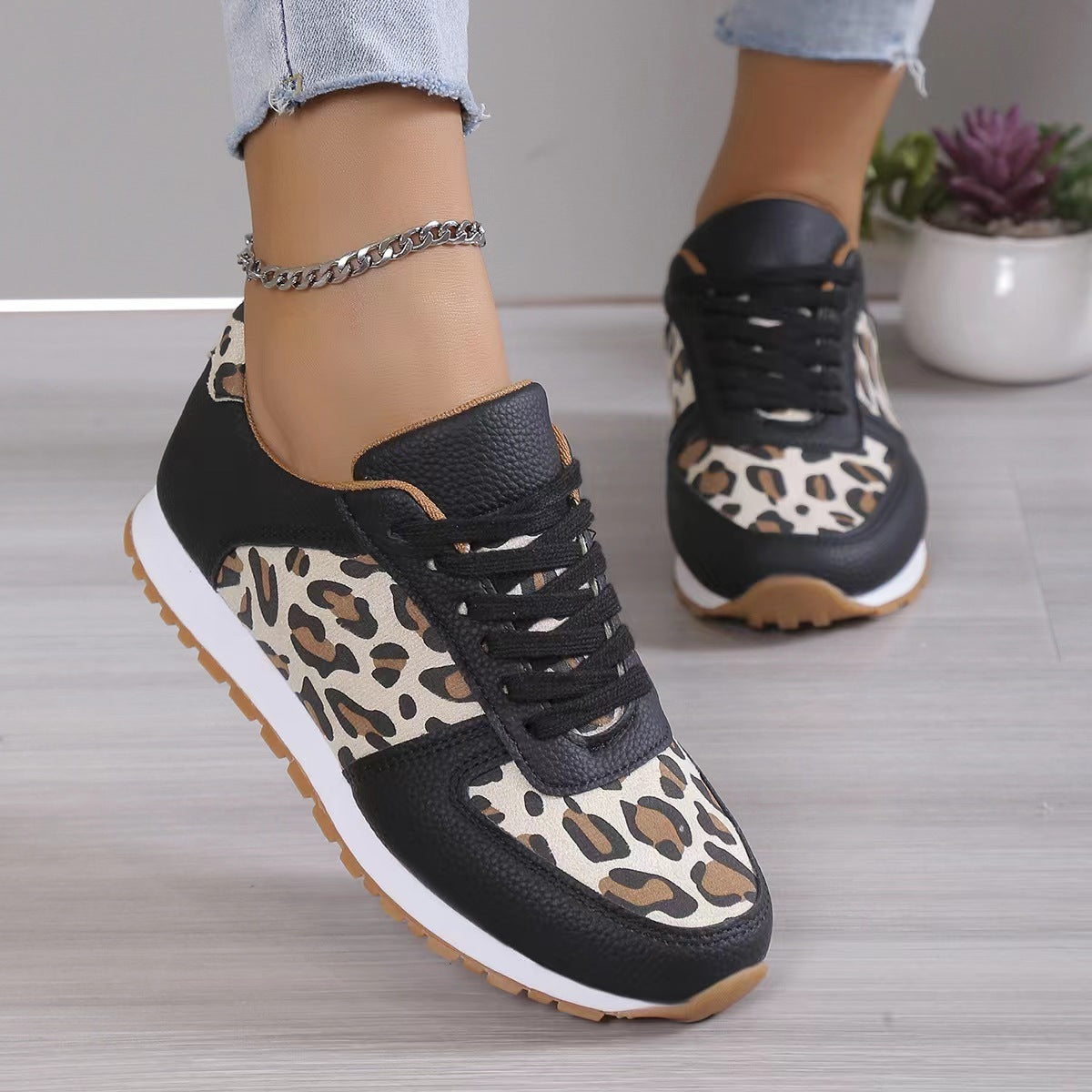 Fashoin Leopard Print Lace-up Sports Shoes For Women Sneakers Casual Running Walking Flat Shoes 2668south