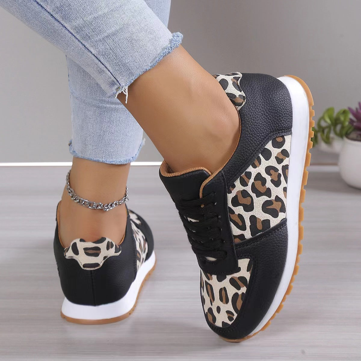 Fashoin Leopard Print Lace-up Sports Shoes For Women Sneakers Casual Running Walking Flat Shoes 2668south