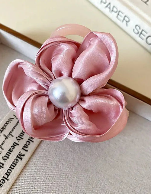 Load image into Gallery viewer, Flower Acrylic Hair Claw Clip 2668south
