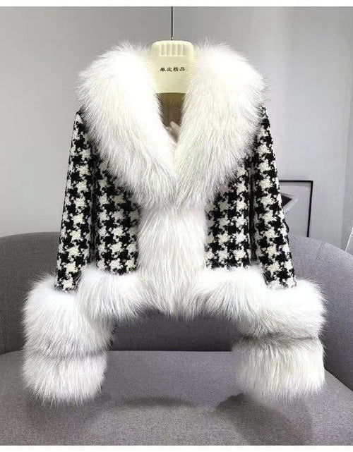 Load image into Gallery viewer, Fur Coat Women&#39;s Short Houndstooth Fur Collar Silver Fox Fur Jacket 2668south
