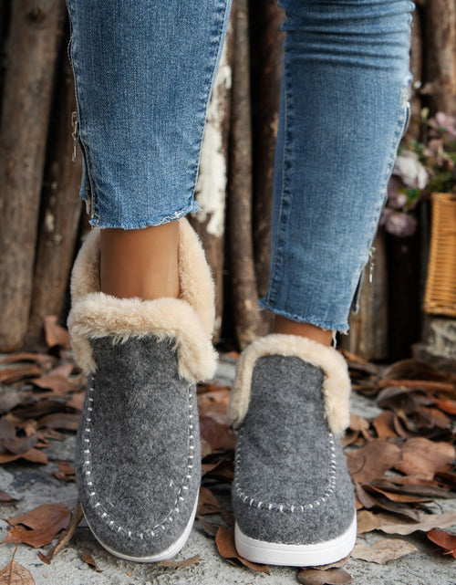 Load image into Gallery viewer, Furry Suede Round Toe Flat Sneakers 2668south
