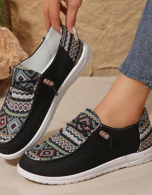 تحميل الصورة إلى عارض المعرض، Geometric Round Toe Flat Slip-Ons 2668south
