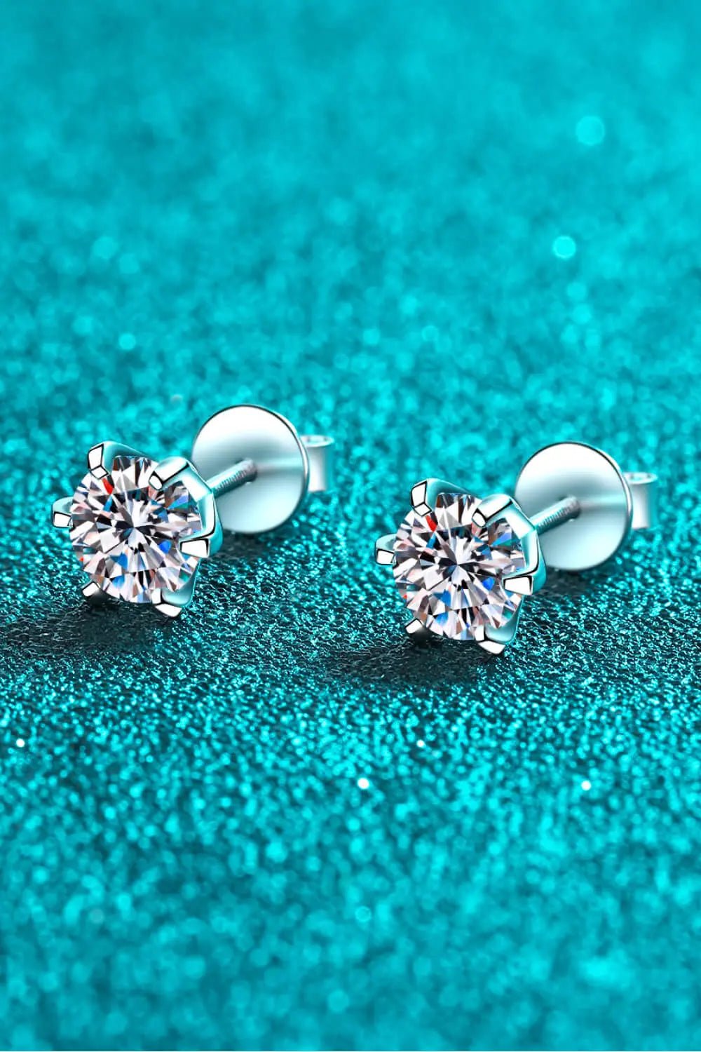 Inlaid Moissanite Stud Earrings 2668south