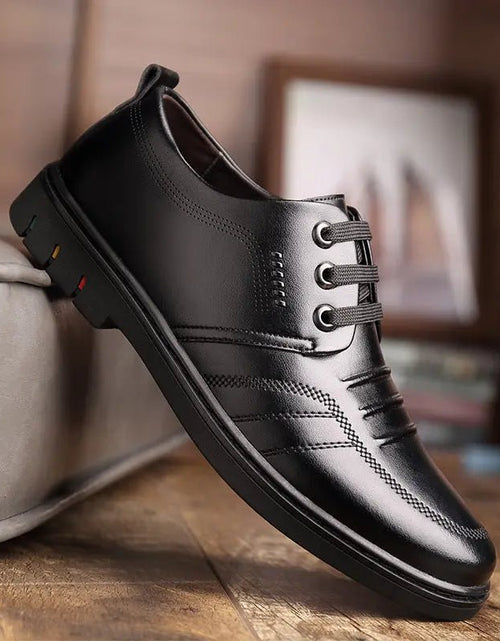 Load image into Gallery viewer, Men&#39;s Leather Shoes Fall Business Formal Wear Breathable Casual 2668south
