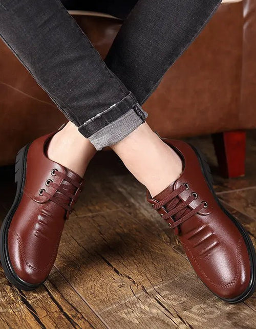 Load image into Gallery viewer, Men&#39;s Leather Shoes Fall Business Formal Wear Breathable Casual 2668south
