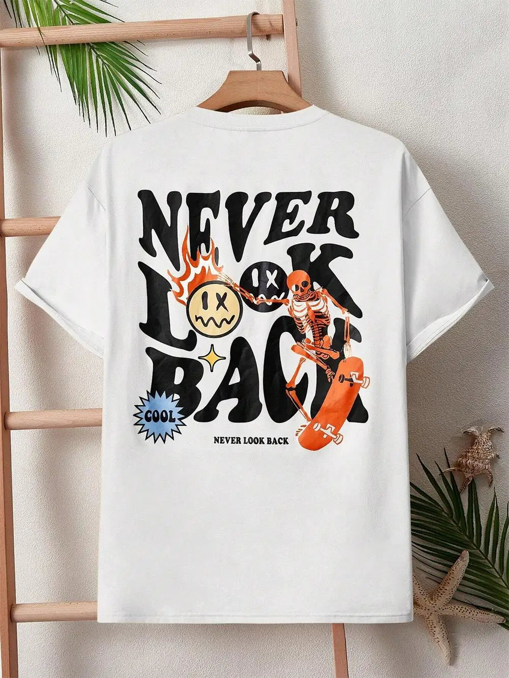 Never Look Back Creative Smile Skull Printing Cartoons Street Print Tshirt Man Loose Tee Clothes Cotton Crewneck Tops T-Shirt 2668south