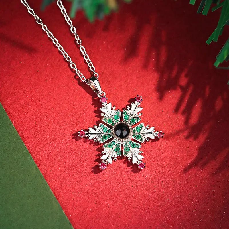 New Christmas Snowflake Necklace With Projection Design For Couples Christmas Gift Women's Clavicle Chain Jewelry 2668south