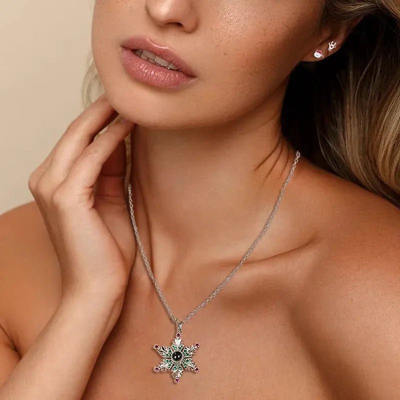 New Christmas Snowflake Necklace With Projection Design For Couples Christmas Gift Women's Clavicle Chain Jewelry 2668south