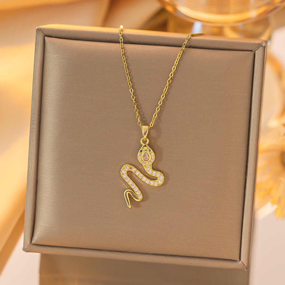 New Snake Necklace With Rhinestone Design Fashion Personality Creative Clavicle Chain Fall Winter Sweater Chain Women's Jewelry 2668south