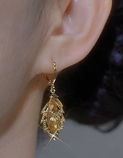 Load image into Gallery viewer, Niche Gold Zircon Leaf Stud Earrings For Women 2668south
