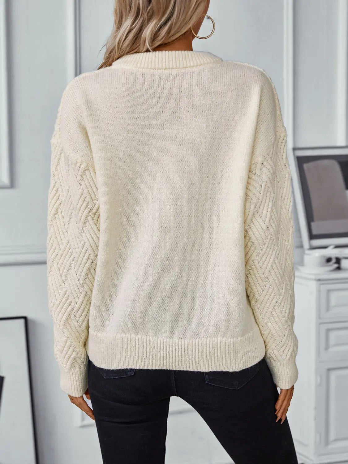 Round Neck Long Sleeve Woven Sweater 2668south