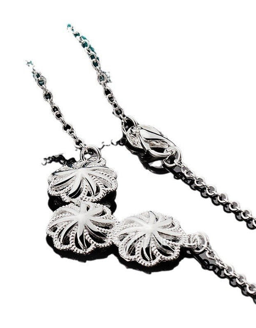 Load image into Gallery viewer, Silver Flower-shaped Hollow Pendant Necklace For Women 2668south
