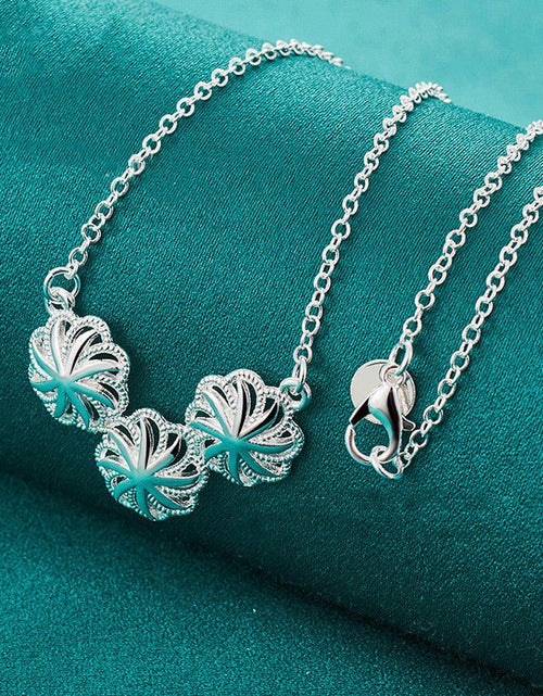 Load image into Gallery viewer, Silver Flower-shaped Hollow Pendant Necklace For Women 2668south
