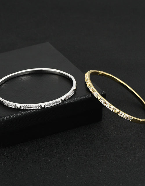 تحميل الصورة إلى عارض المعرض، Simple Design Micro-inlaid Diamond Bracelet For Women 2668south
