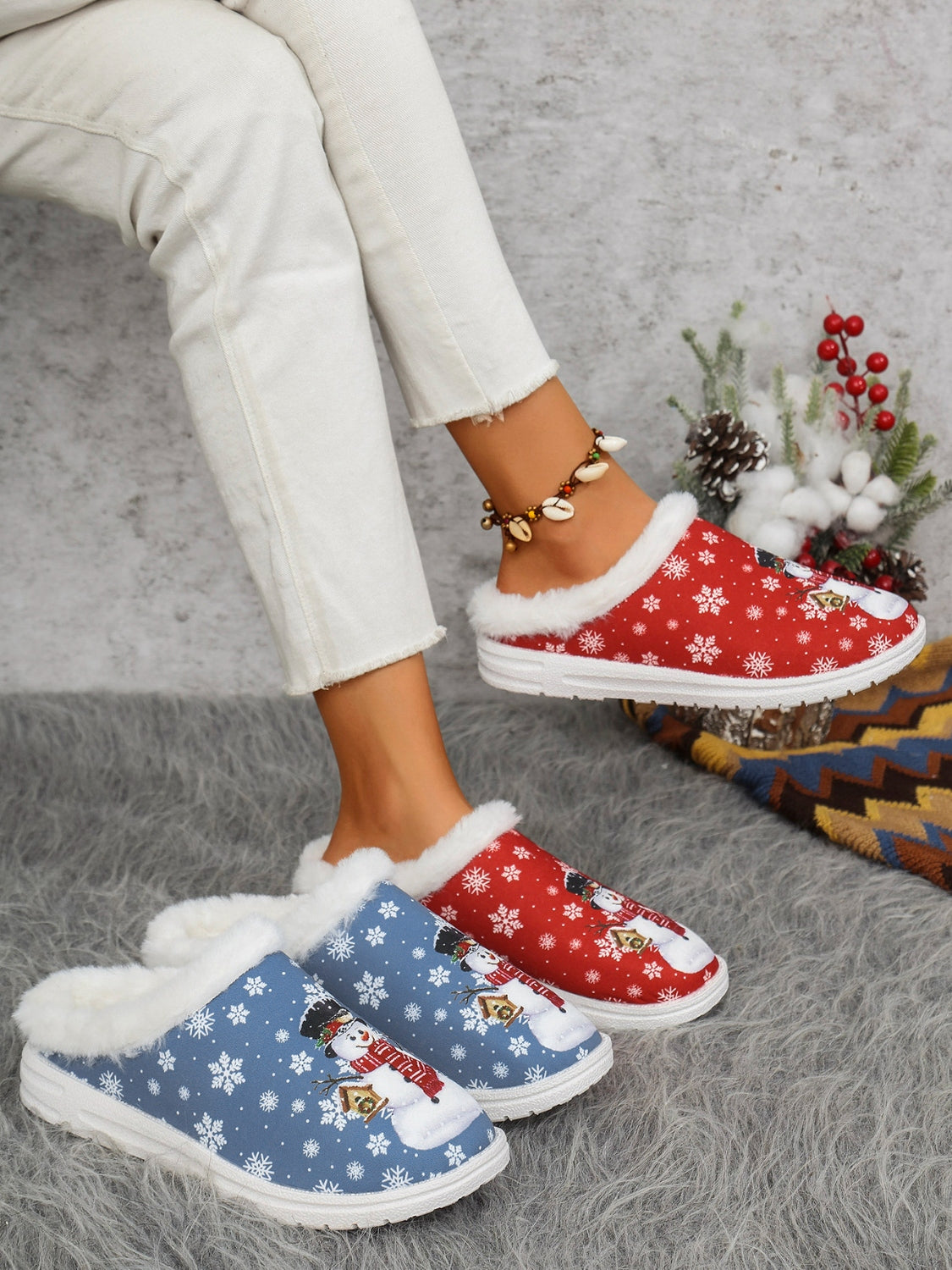 Snowman Print Flat Slippers with Faux Fur 2668south