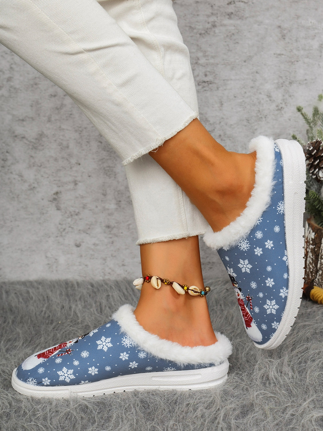 Snowman Print Flat Slippers with Faux Fur 2668south