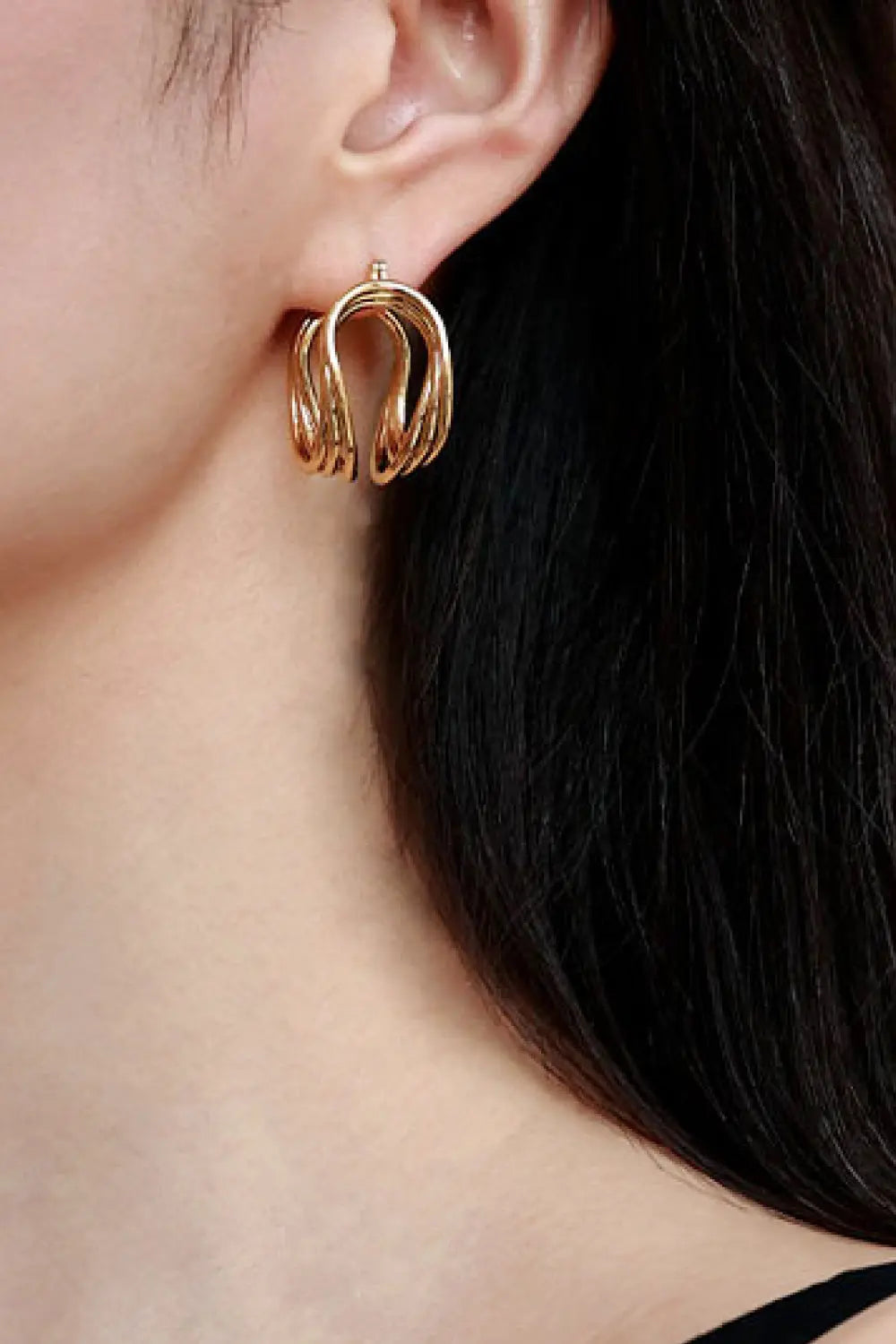 U-Shaped Hoop Earrings 2668south