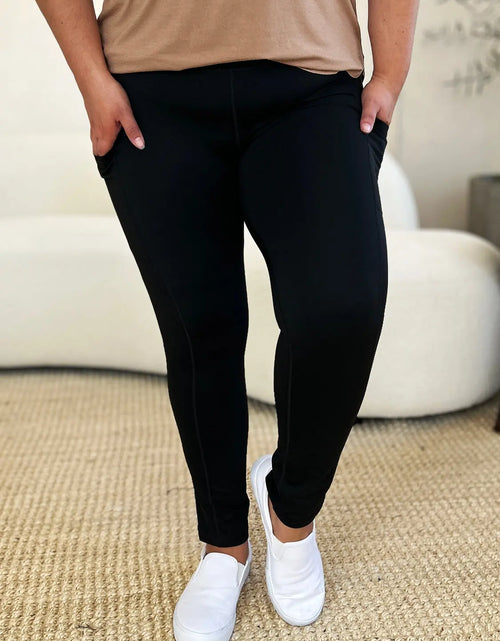 Load image into Gallery viewer, Wide Waistband Sports Leggings 2668south
