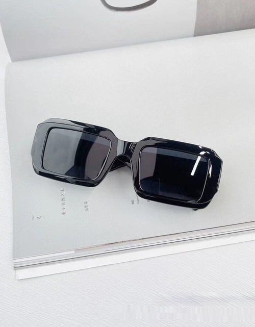 Load image into Gallery viewer, Square Sunglasses Fashion Couple Sunglasses
