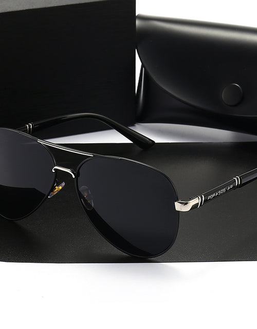 Load image into Gallery viewer, Polarized Sunglasses Men Color Changing Sunglasses
