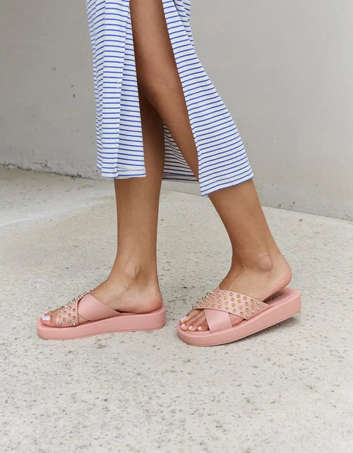 Load image into Gallery viewer, blush sandals Forever Link Studded Cross Strap Sandals in Blush 2668south
