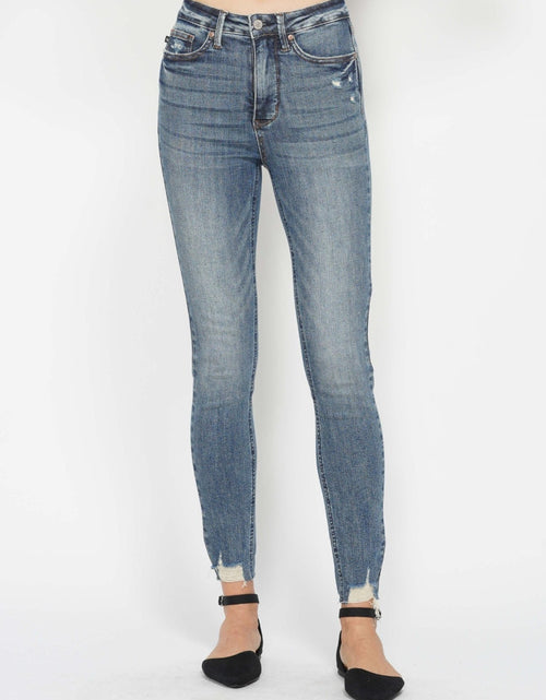 Load image into Gallery viewer, Judy Blue Full Size Tummy Control Vintage Wash Hem Destroy Skinny Jeans
