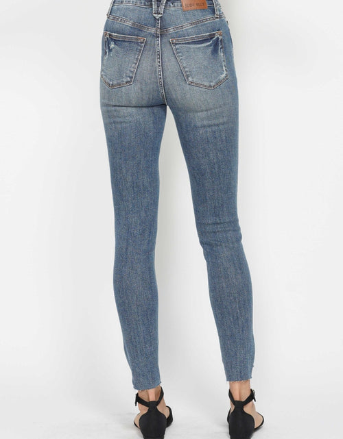 Load image into Gallery viewer, Judy Blue Full Size Tummy Control Vintage Wash Hem Destroy Skinny Jeans
